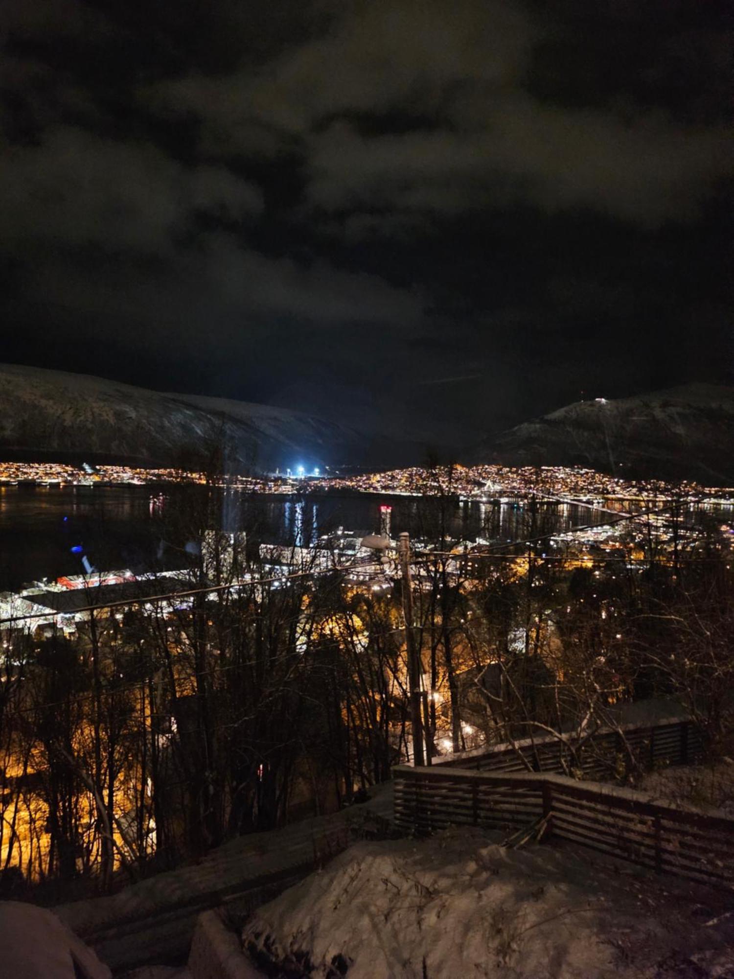 Tromsoapartment Silent Area With Nice View I Have Warm Caravan For Rent Same Place, 4 People Esterno foto