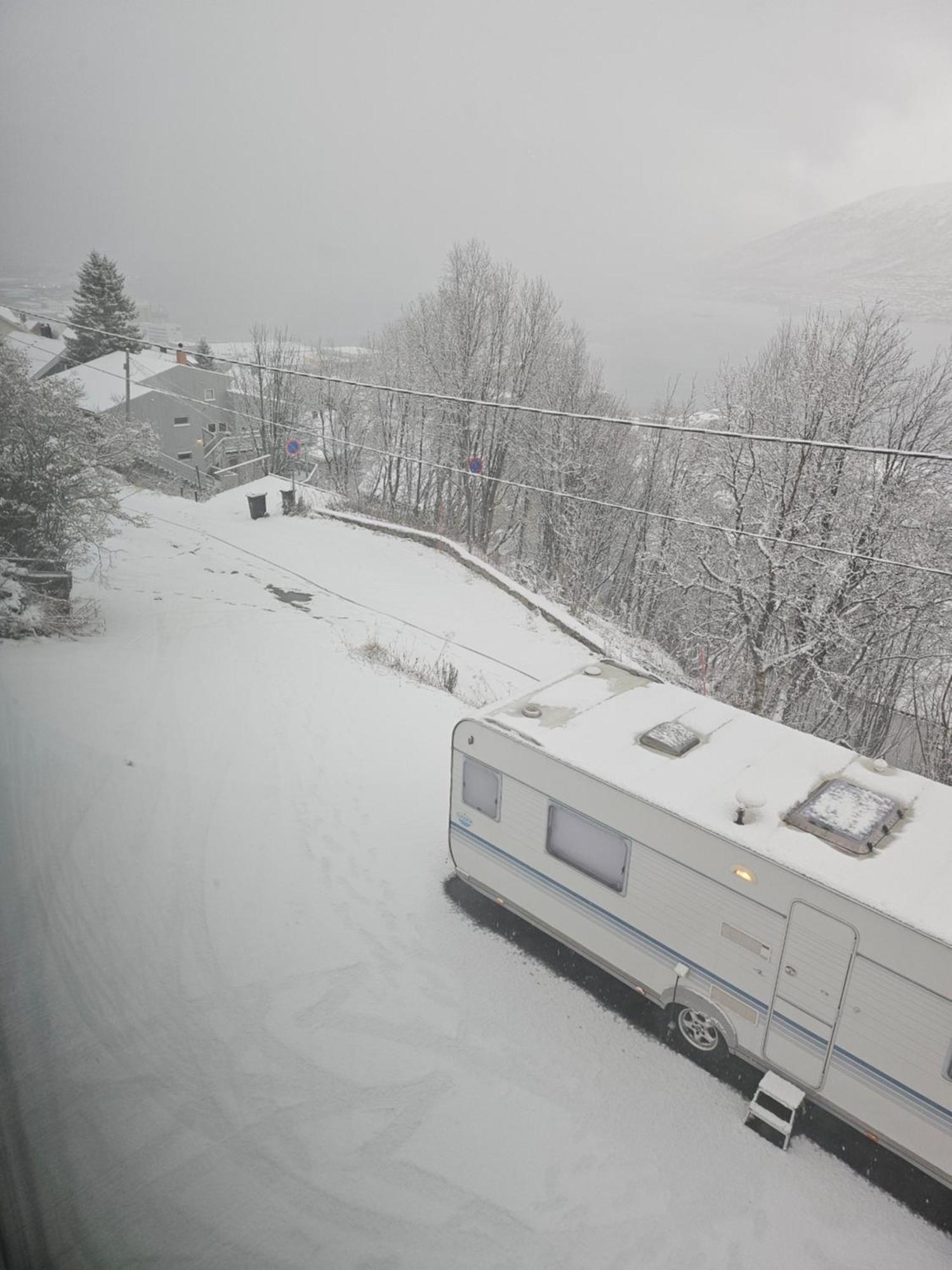 Tromsoapartment Silent Area With Nice View I Have Warm Caravan For Rent Same Place, 4 People Esterno foto